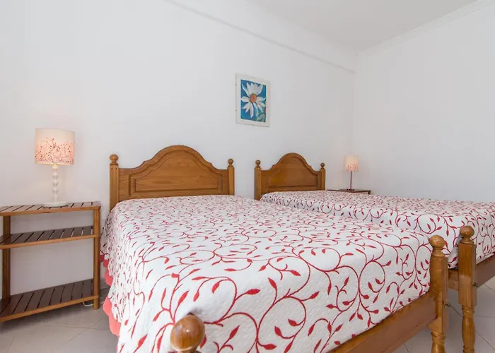 T1 With Balcony Bbq 8min Walk To Beachfront * Dystrykt Faro