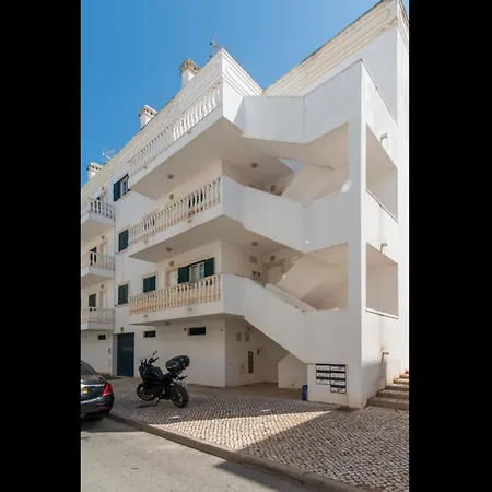 Cabanas T1 Apartment With Balcony Bbq 8Min Walk To Beachfront アパート *