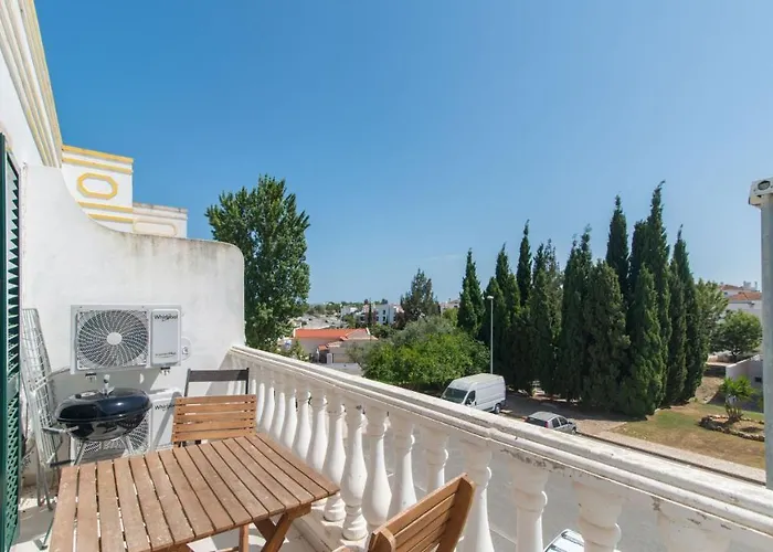 Cabanas T1 Apartment With Balcony Bbq 8Min Walk To Beachfront